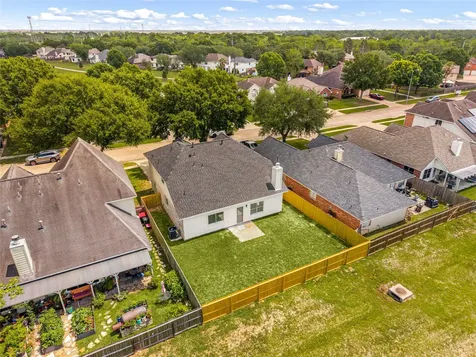 22743 W Waterlake Drive Richmond TX 77406