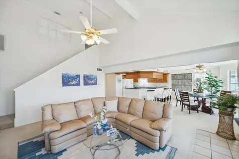 151 Tamana Drive Tiki Island TX 77554