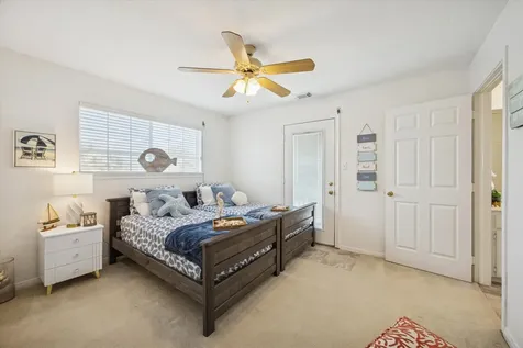 151 Tamana Drive Tiki Island TX 77554