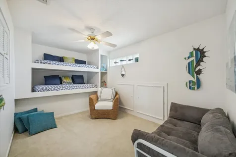 151 Tamana Drive Tiki Island TX 77554