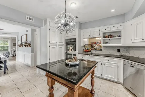 30 Royal Dalton Circle Conroe TX 77304