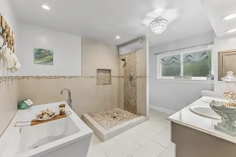 30 Royal Dalton Circle Conroe TX 77304