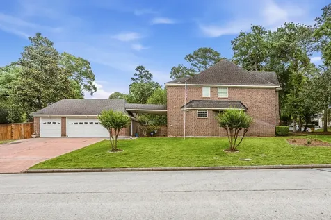 30 Royal Dalton Circle Conroe TX 77304