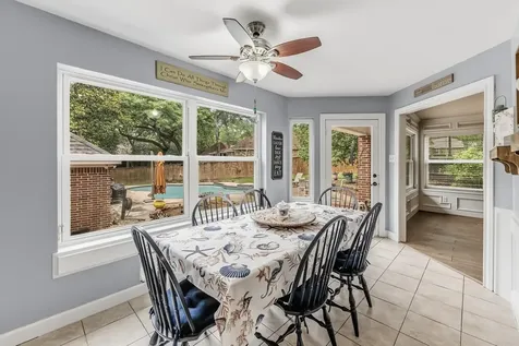 30 Royal Dalton Circle Conroe TX 77304
