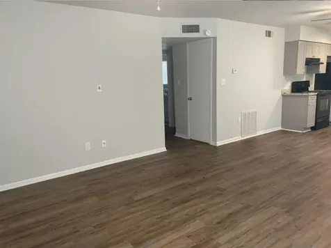 1526 East Avenue 205 Katy TX 77493