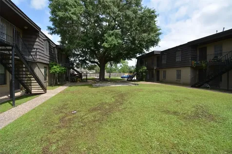 1526 East Avenue 205 Katy TX 77493