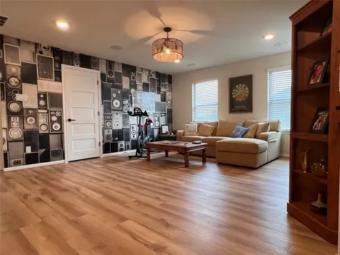 19332 Poppy Village Circle Magnolia TX 77355