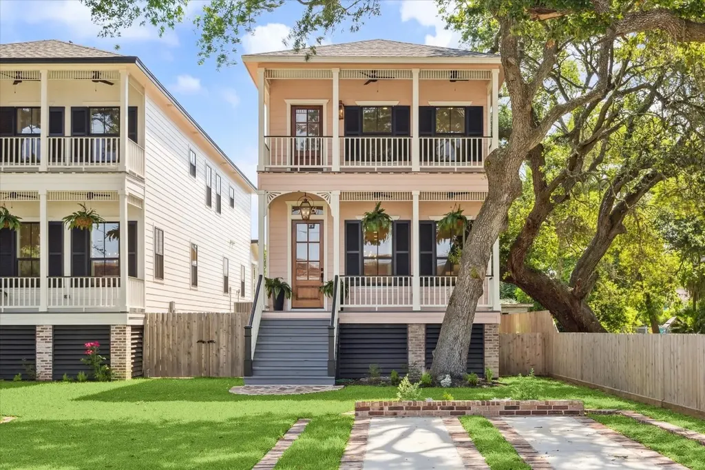 1518 31st Street Galveston TX 77550