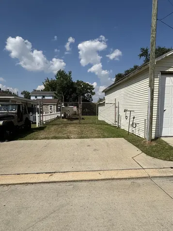6 Pine Bluff Street La Porte TX 77571