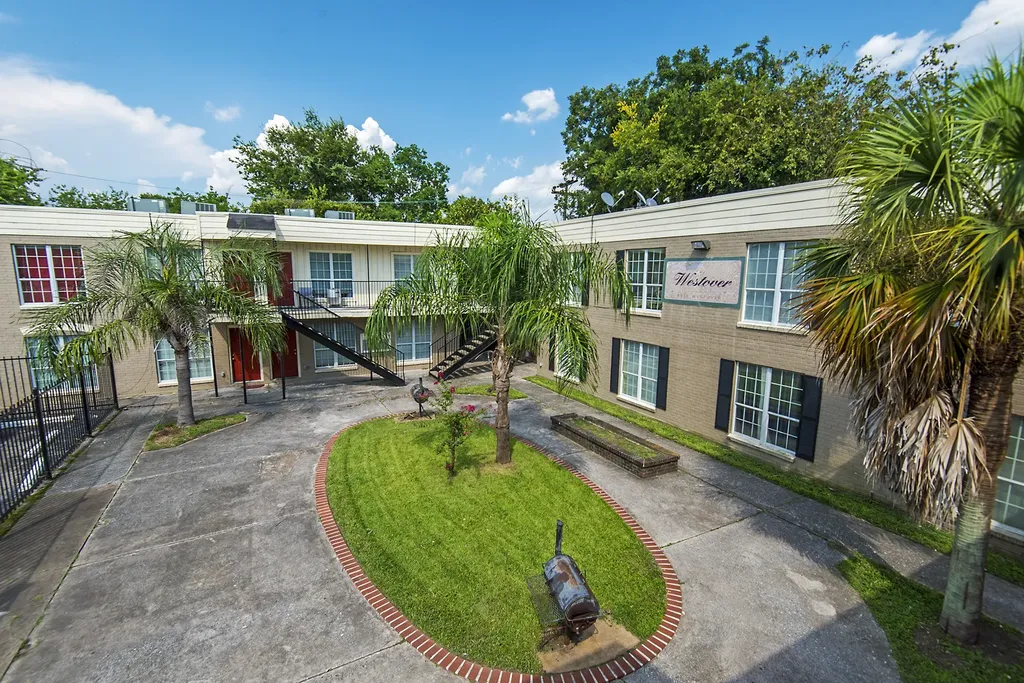 6810 Westover Street 14 Houston TX 77087
