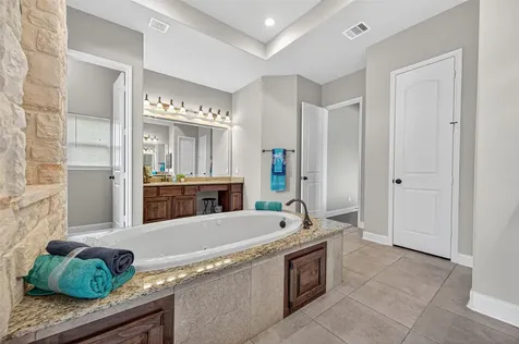 13123 Parc Lake Edge Drive Cypress TX 77429