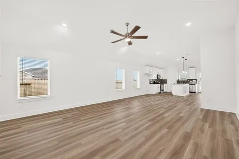 720 Autumn Cherry Trail Magnolia TX 77354