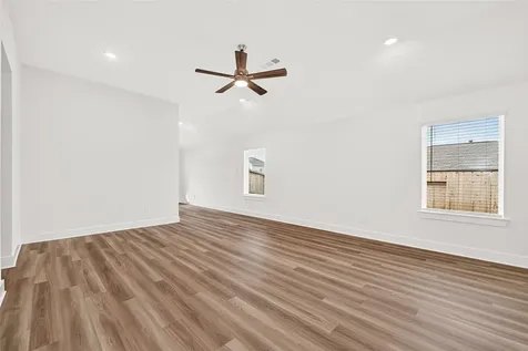 720 Autumn Cherry Trail Magnolia TX 77354