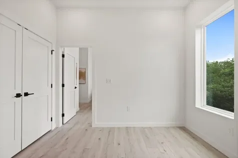 401 North Bluff 16101 Austin TX 78745