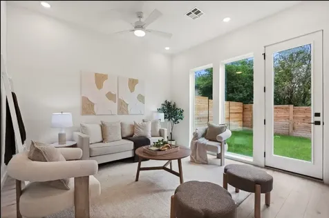 401 North Bluff 16101 Austin TX 78745