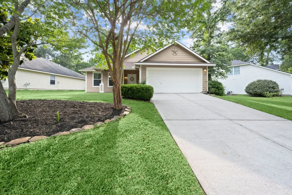 139 S Vesper Bend Circle The Woodlands TX 77382