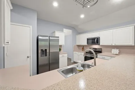 139 S Vesper Bend Circle The Woodlands TX 77382