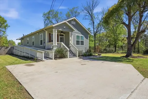 1110 N 5th Street Orange TX 77630