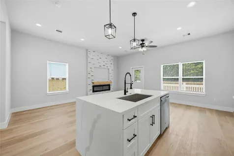 10610 Ashville Drive Houston TX 77051