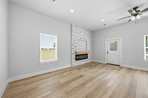 10610 Ashville Drive Houston TX 77051