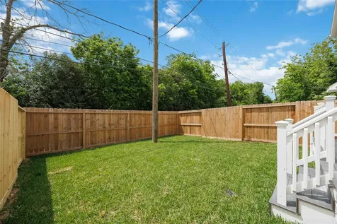 10610 Ashville Drive Houston TX 77051