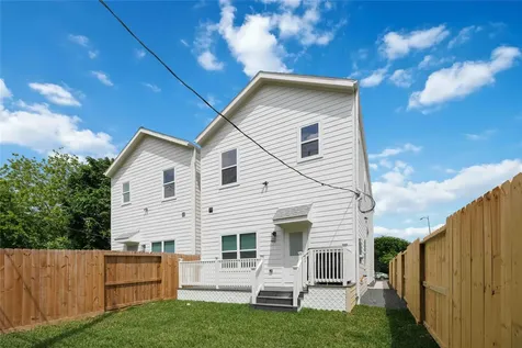 10610 Ashville Drive Houston TX 77051