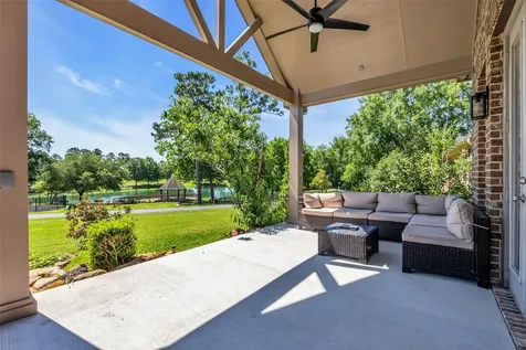 293 Camden Hills Drive Montgomery TX 77356