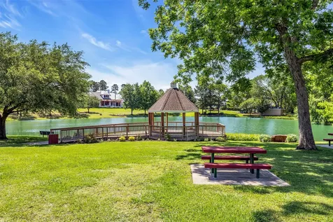 293 Camden Hills Drive Montgomery TX 77356