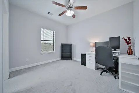 5703 Kansas Street Houston TX 77007