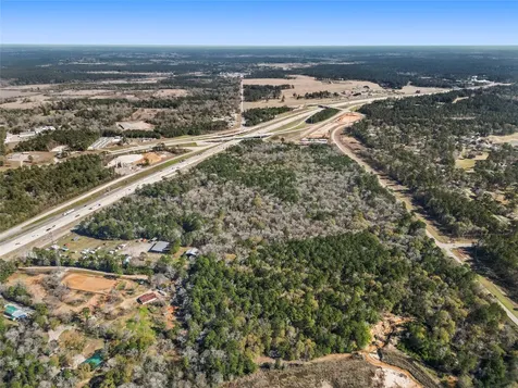 000 Veterans Memorial Parkway Huntsville TX 77340