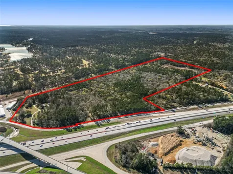 000 Veterans Memorial Parkway Huntsville TX 77340