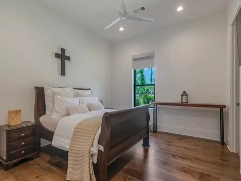 27402 W Balsam Fir Spring TX 77386