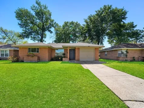1115 W 31st Street Houston TX 77018