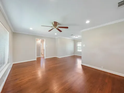 1115 W 31st Street Houston TX 77018