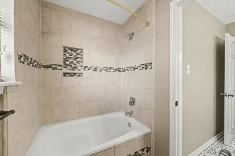 930 Bent Creek Court Richmond TX 77406