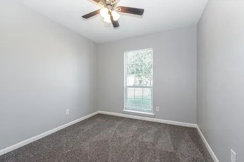 5106 Tavenor Lane Houston TX 77048