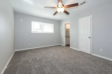 5106 Tavenor Lane Houston TX 77048