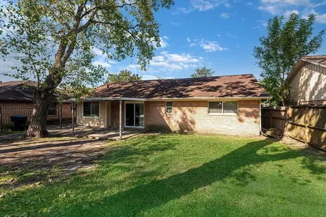 5106 Tavenor Lane Houston TX 77048