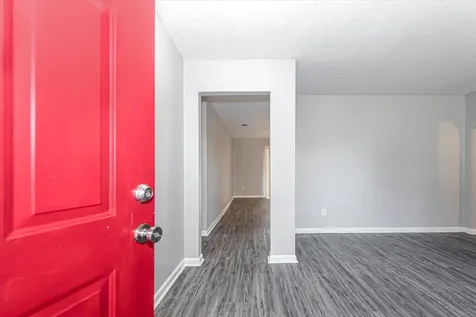 5106 Tavenor Lane Houston TX 77048