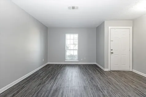 5106 Tavenor Lane Houston TX 77048
