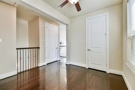 4014 Barnes Street Houston TX 77007