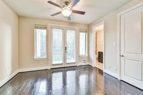 4014 Barnes Street Houston TX 77007