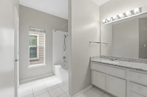 1507 Sutton Street Houston TX 77006