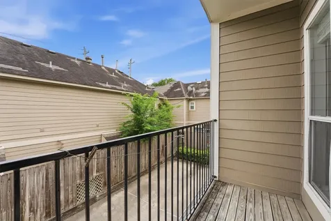 1507 Sutton Street Houston TX 77006
