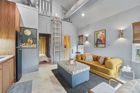 2622 Avenue M 1/2 Galveston TX 77550