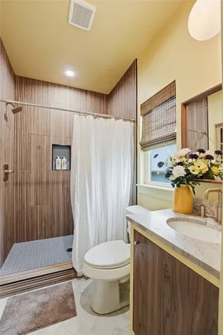 2622 Avenue M 1/2 Galveston TX 77550