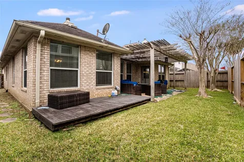 1631 Crescent Shores Lane Pasadena TX 77586
