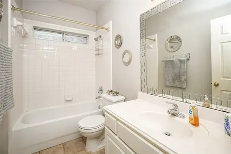 1631 Crescent Shores Lane Pasadena TX 77586