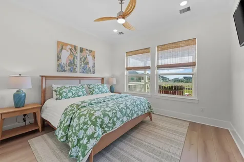 4042 Miramar Court Galveston TX 77554