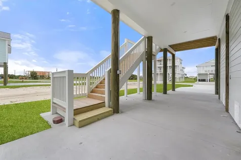 4042 Miramar Court Galveston TX 77554